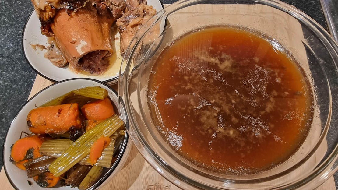 How To Make Bone Broth For Dogs